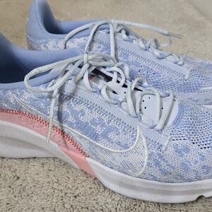 Nike Women's Light Blue and Pink Athletic Shoes